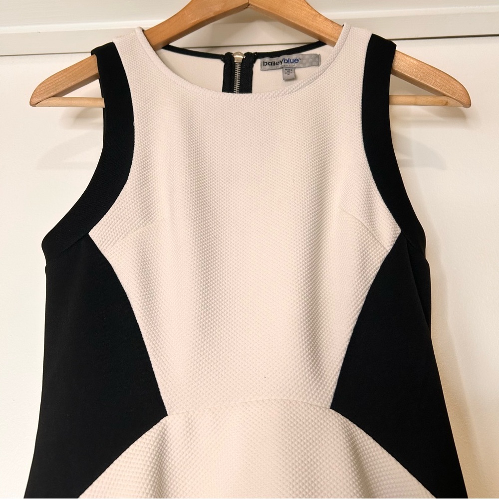 Bailey Blue Black/White Fit and Flair Dress - Size Small - Picture 3 of 8